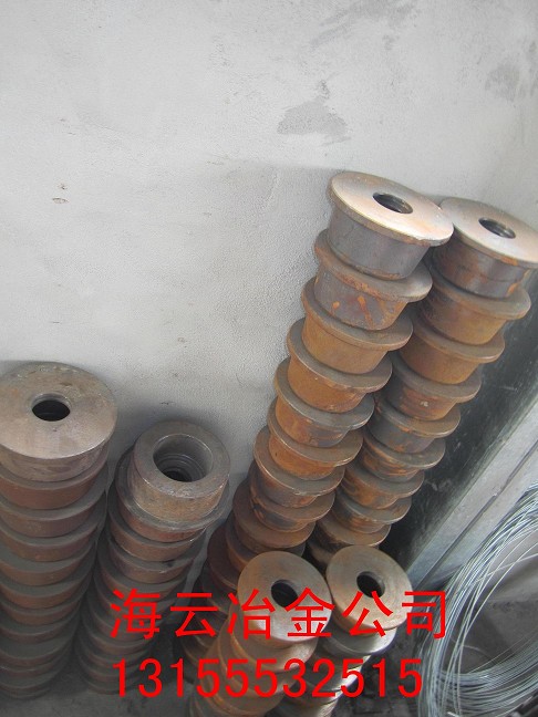 浙江虎霸雙臥軸攪拌機(jī)配件，浙江虎霸滾輪、料斗滾輪、提升料斗滾輪熱賣中