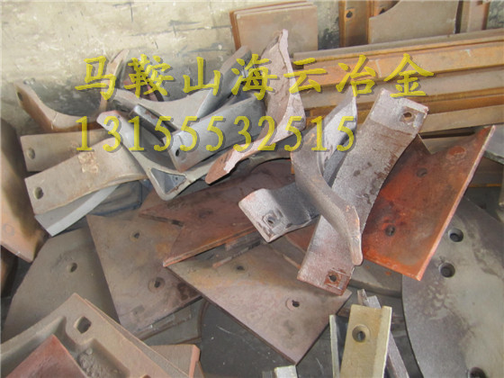 特價(jià)供應(yīng)三一重工JS2000混凝土攪拌機(jī)過(guò)橋板、高鉻側(cè)刮刀銷售處