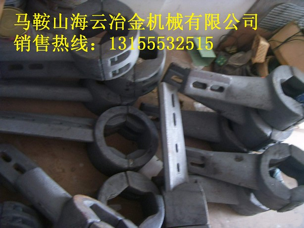 珠海仕高瑪90站混凝土攪拌機(jī)多元素合金側(cè)攪拌臂、全套襯板質(zhì)優(yōu)價(jià)廉